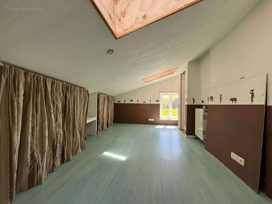 Maison de 120 m2 secteur Boivre la vallée, 4 chambres  , jardin de 1900 m2 - photo 5
