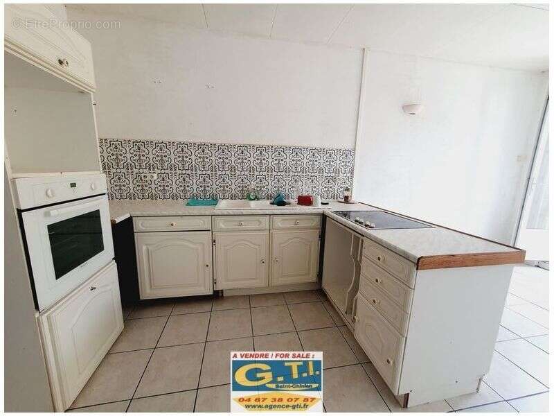 Maison à SAINT-CHINIAN