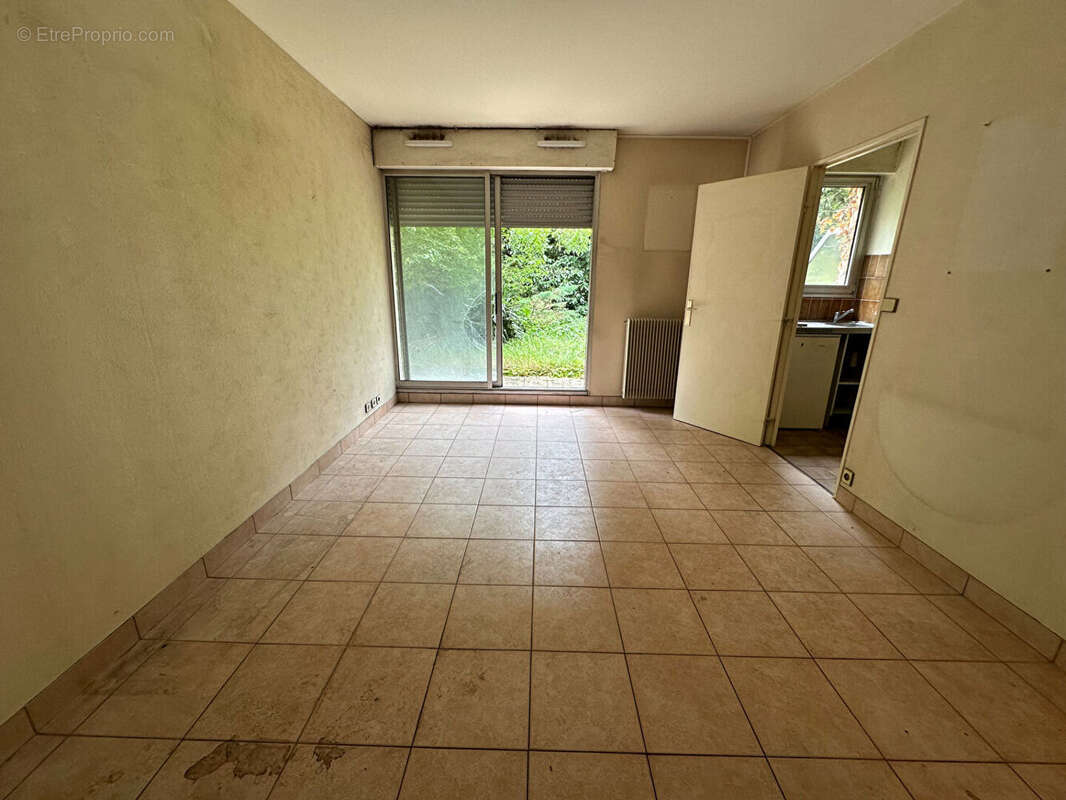 Appartement à MONTROUGE