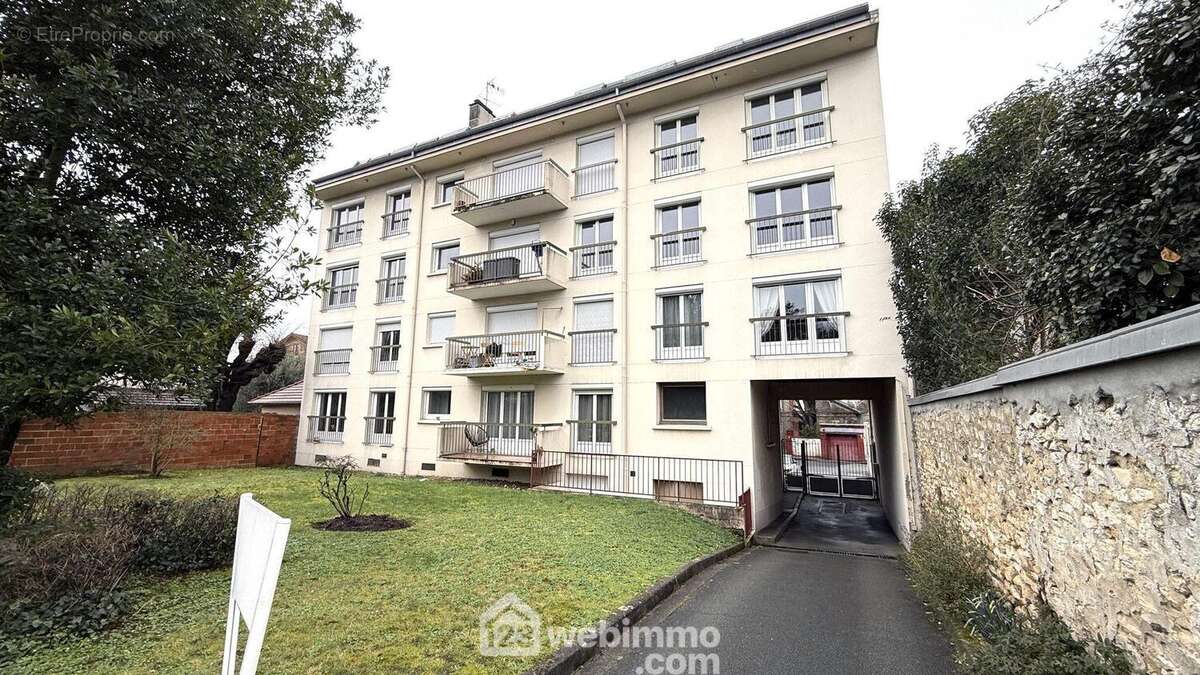 Appartement à SUCY-EN-BRIE