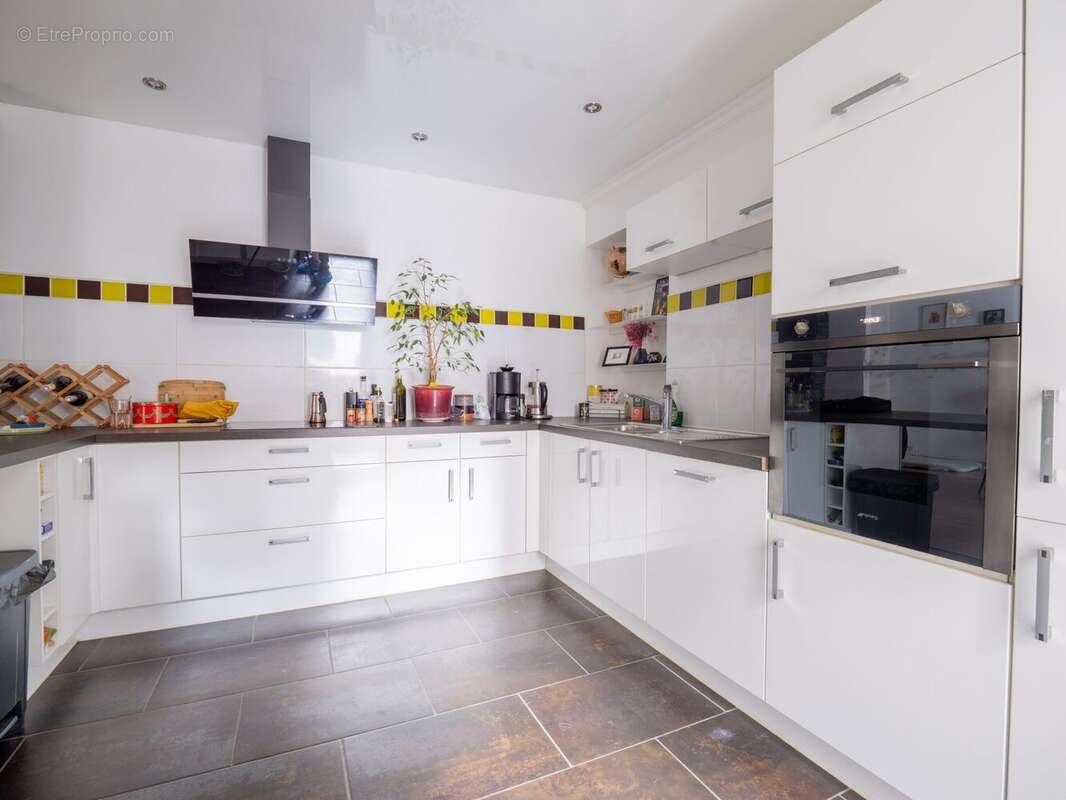 Appartement à EVIAN-LES-BAINS