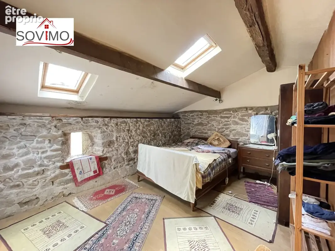 Au coeur de la nature, authentique maison de campagne en pierre à renover - photo 11