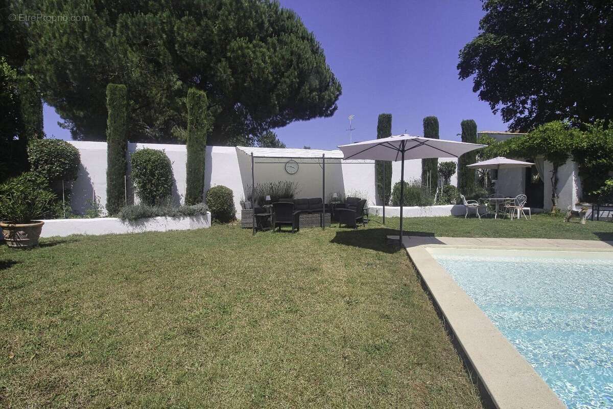Maison à ETAULES