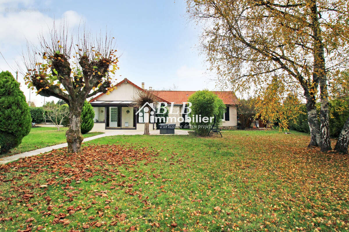 Maison à RAMBOUILLET