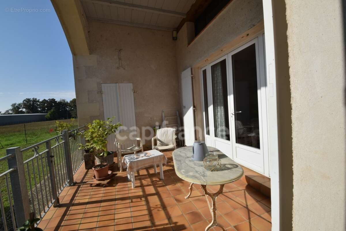 Maison individuelle avec 5 chambres - piscine - garage - séchoir à MARMANDE (47) - photo 10