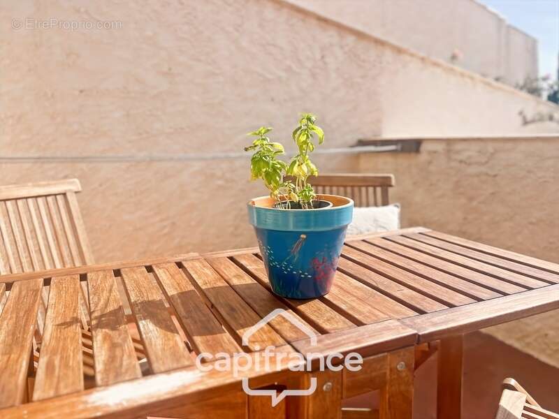 Appartement à HYERES
