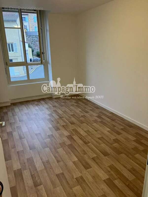 T4 de 97m² près de vindry sur turdine. - photo 5