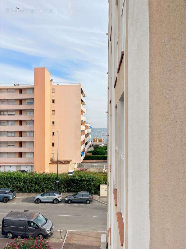 Appartement à FREJUS