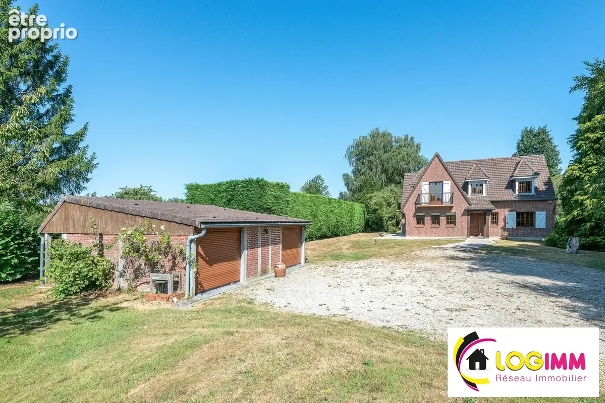 Maison 8 pièces 243 m² à vendre à Louvignies-Quesnoy (59530) - photo 3