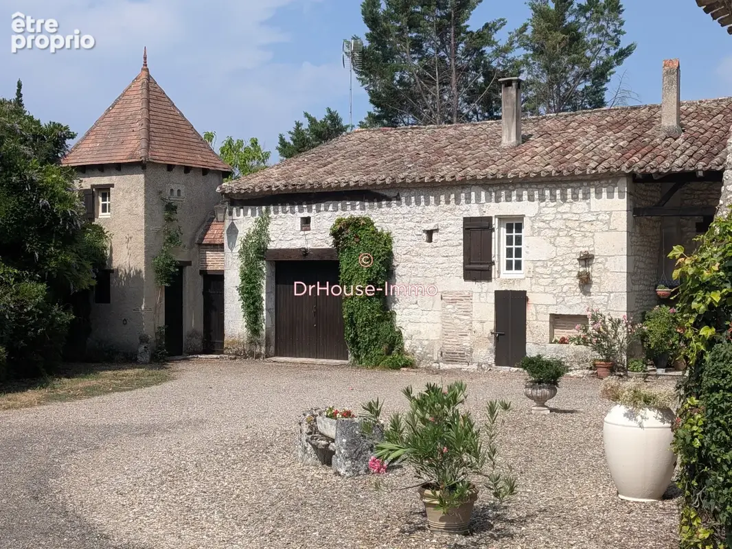 Maison 6 pièces 190 m² à vendre à Razac-De-Saussignac (24240) - photo 62