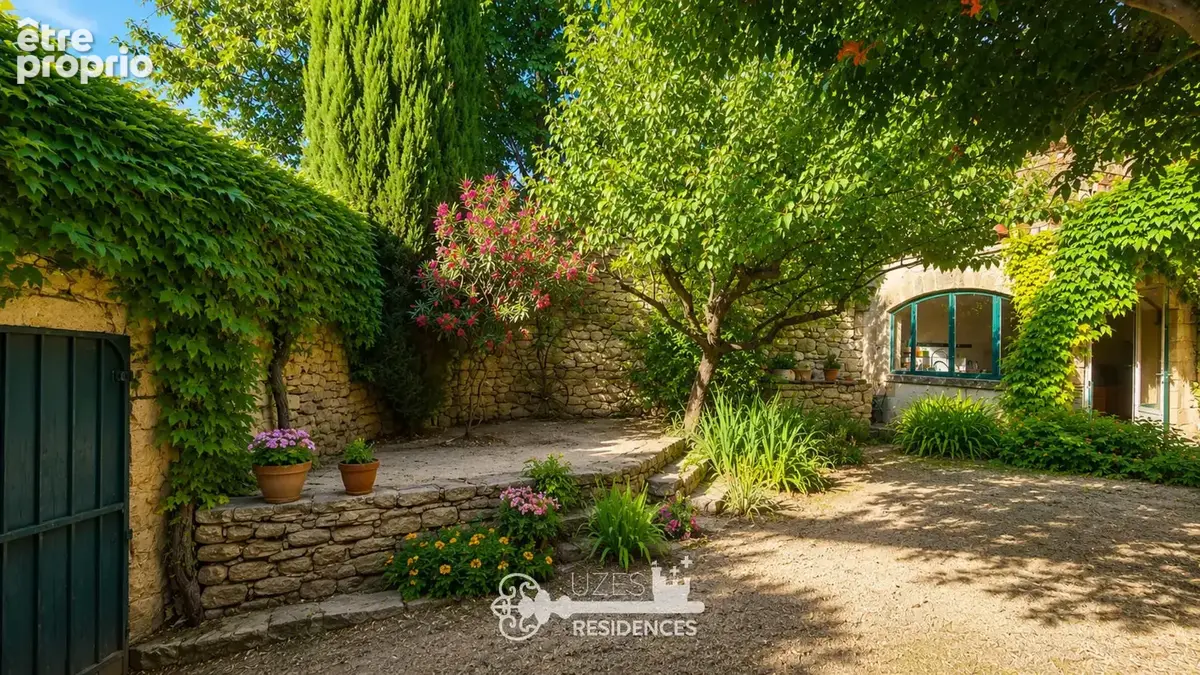 Photo Maison à Uzes au prix de 485 000€