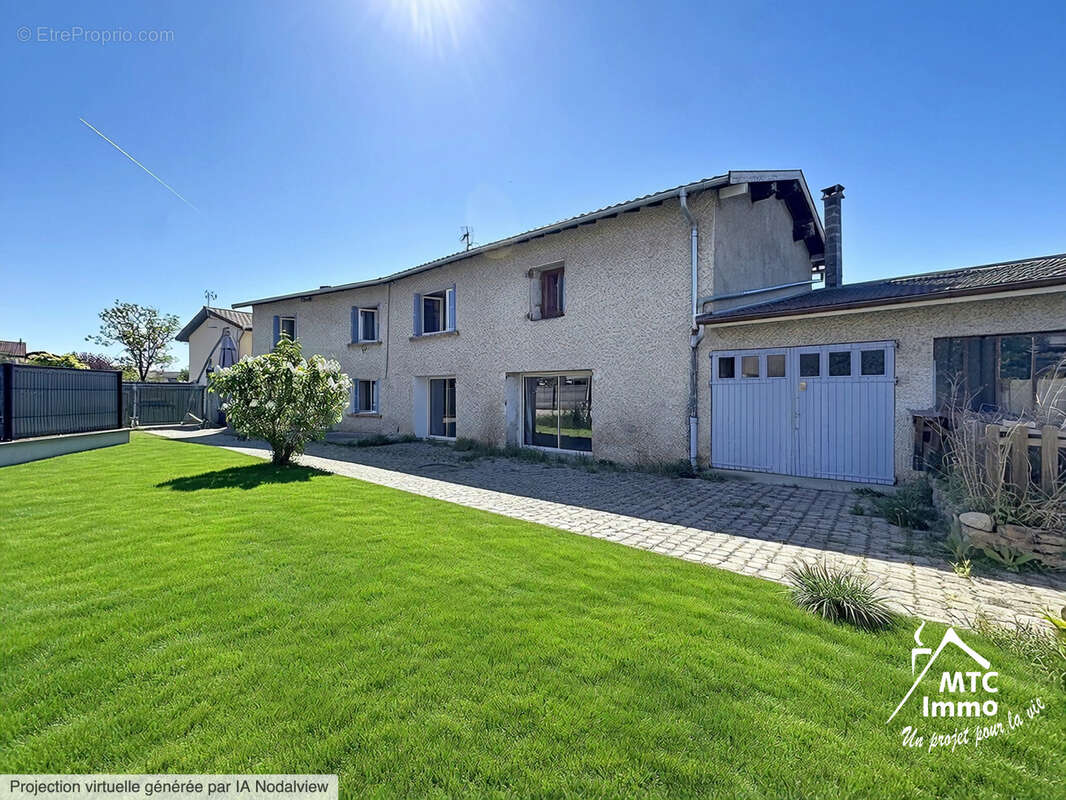 Maison à CHAMAGNIEU