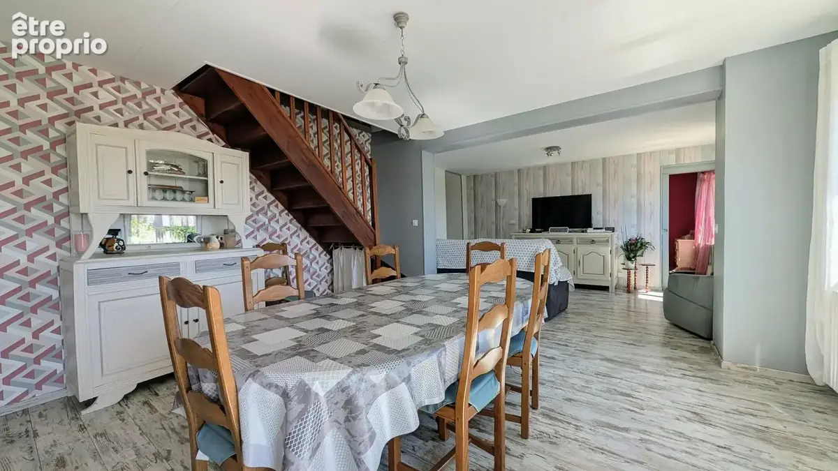 Maison familiale de 160m2 viable de plain-pied avec une vue imprenable. - photo 3