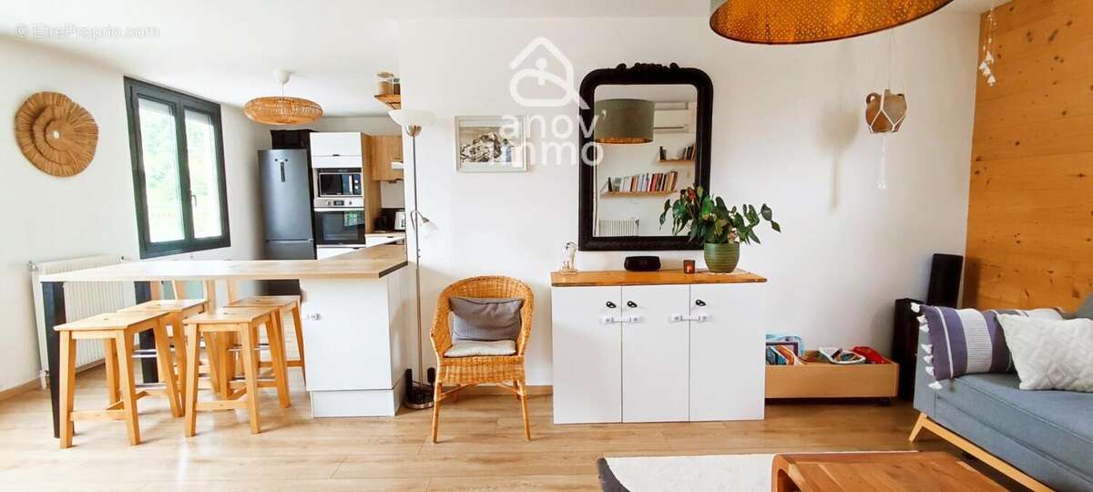 Appartement à VIZILLE