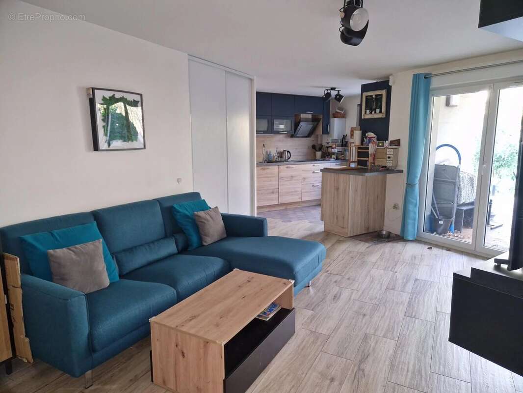 Appartement à THIAIS