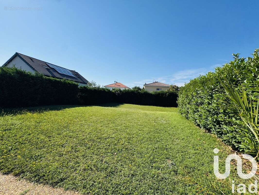 Photo 4 - Maison à DECINES-CHARPIEU