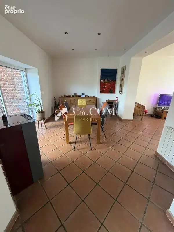 Maison de Ville, entièrement rénovée, 2 chambres, terrasse e - photo 3