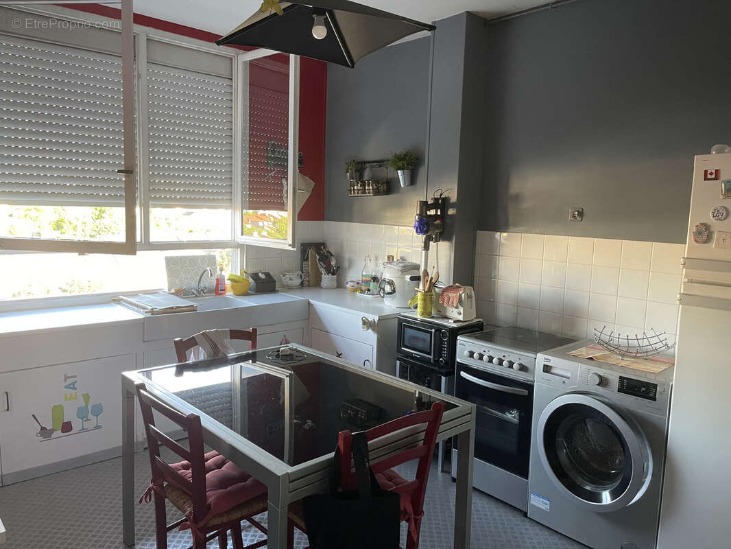 Limoges Appartement T5 avec garage et parkings - photo 3