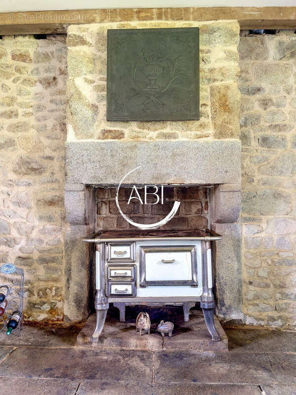 Maison à MAGNY-LE-DESERT
