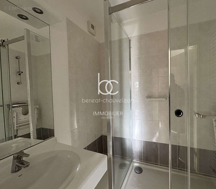 Appartement à SAINT-AVE