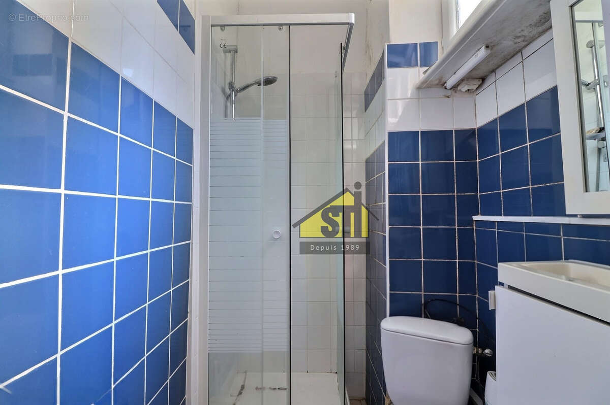 Appartement à PARIS-14E