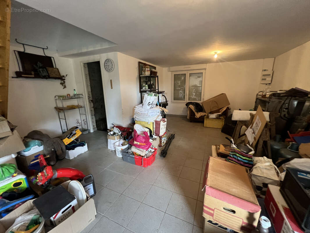 Maison à BOSGUERARD-DE-MARCOUVILLE