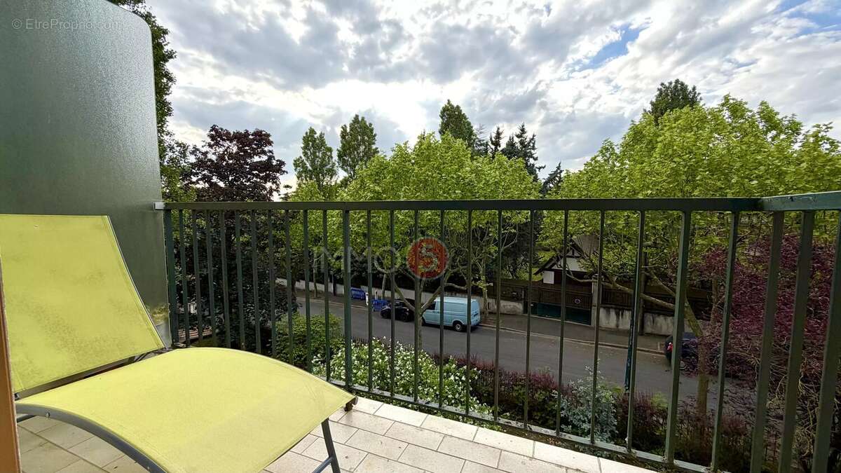 Appartement à LE RAINCY