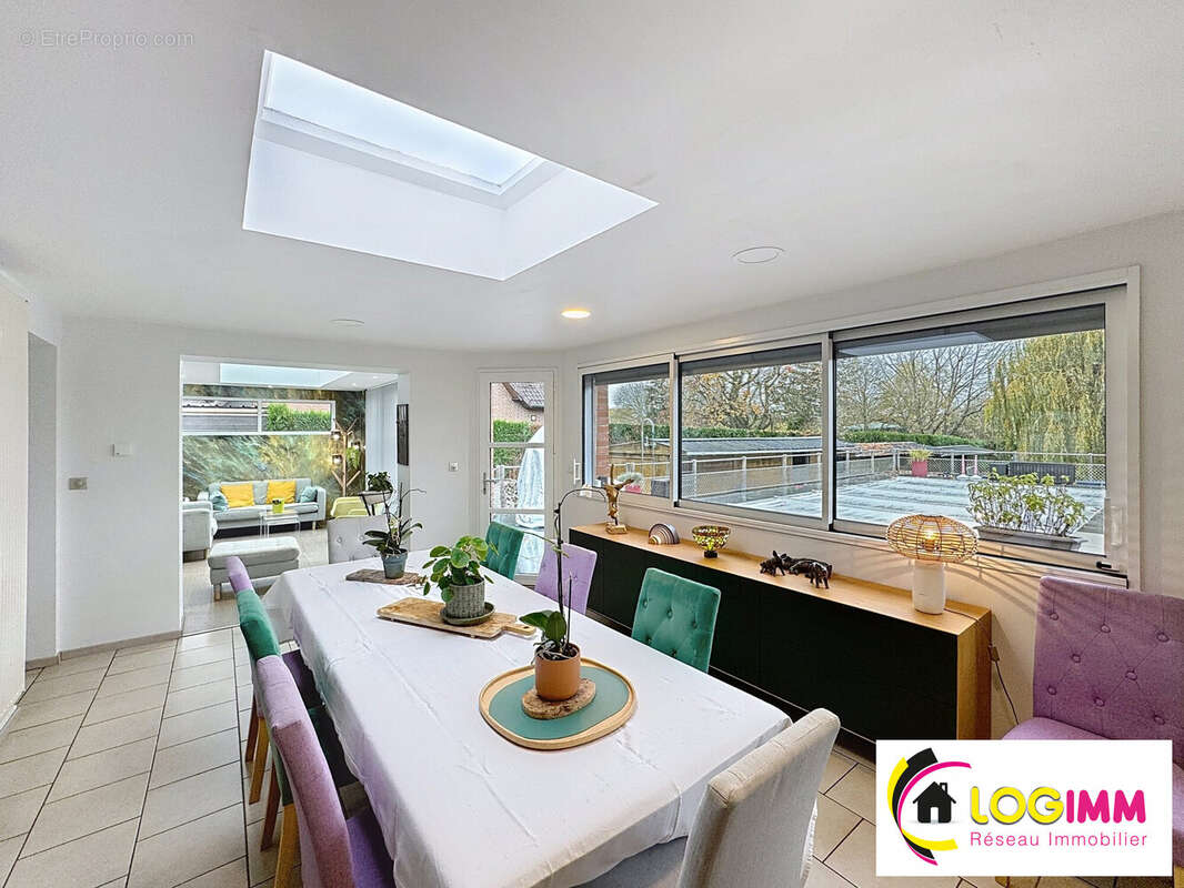 Maison à SAINT-AMAND-LES-EAUX