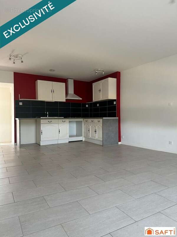 Appartement 235 m² à Torteron  - photo 2