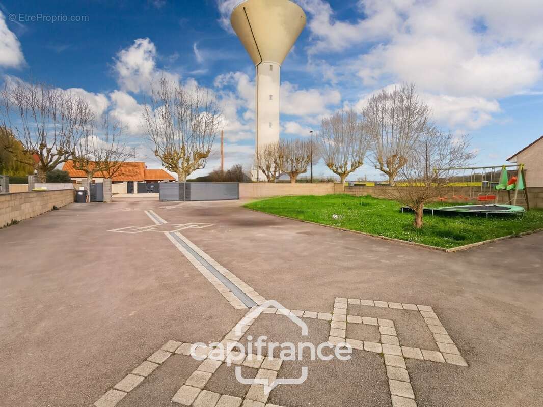 Maison de 150m² située à 10 min de Chalon sur Saône - photo 6