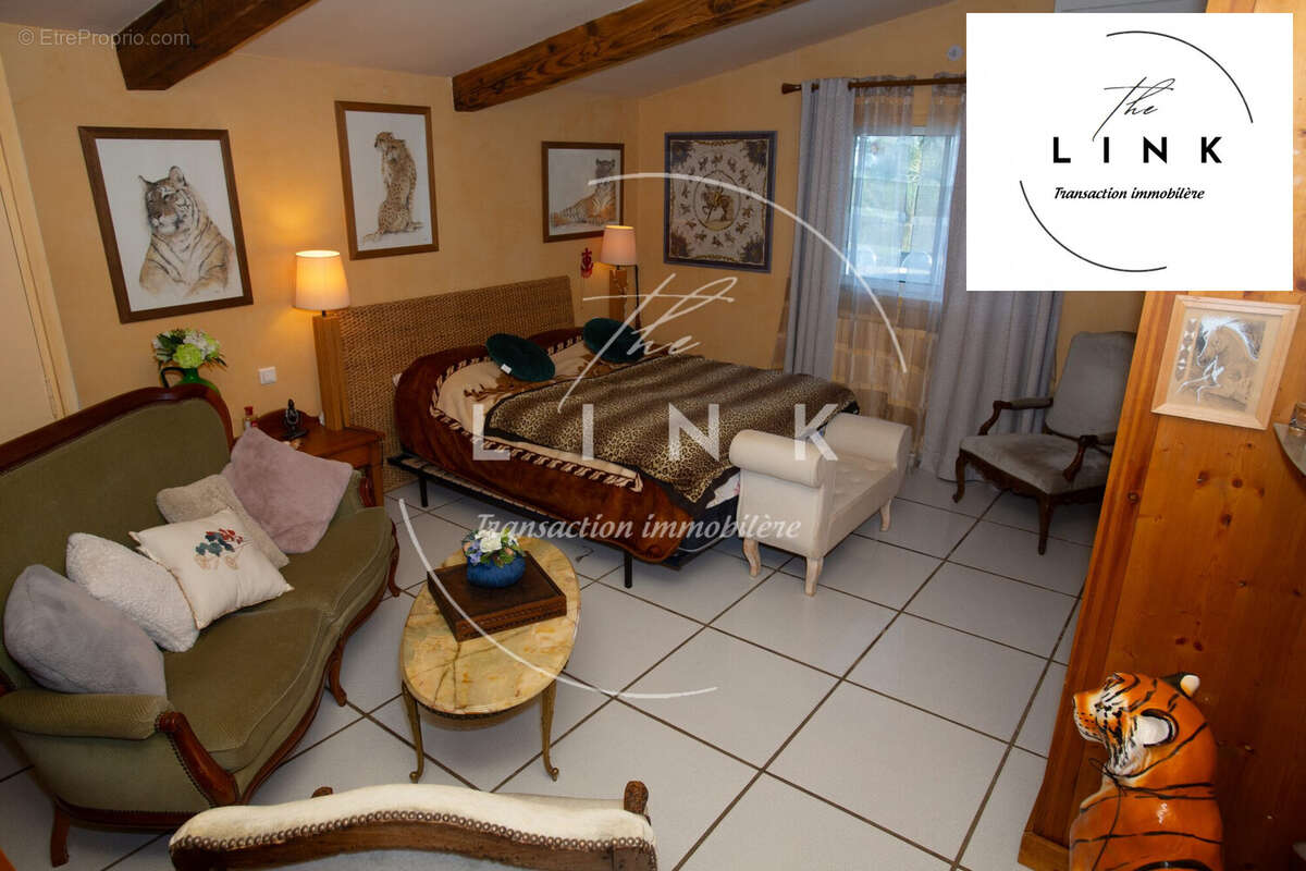 Maison à SAINTES-MARIES-DE-LA-MER