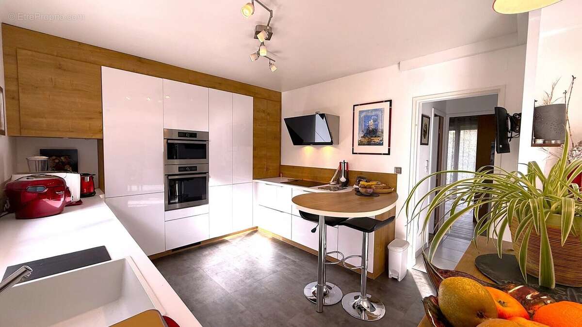 Maison à MONTIGNY-LE-BRETONNEUX