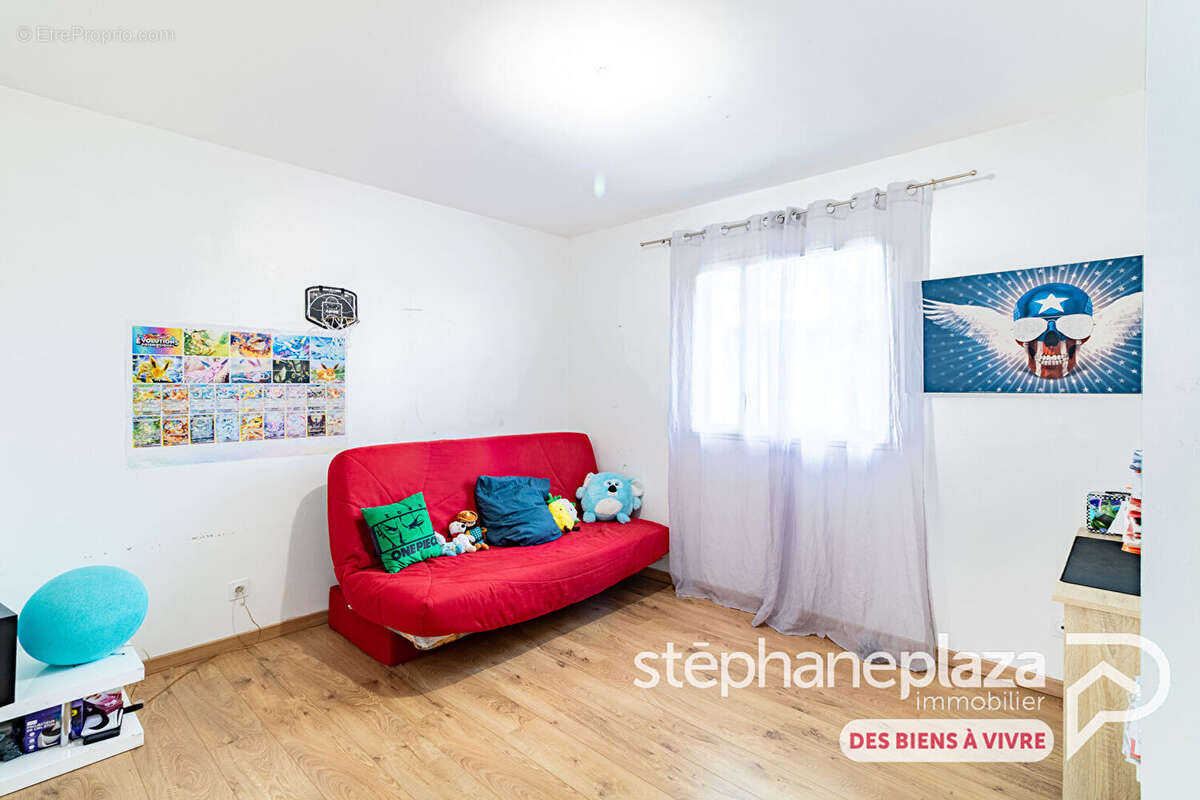 Appartement T4 avec jardin de 150m² - photo 5