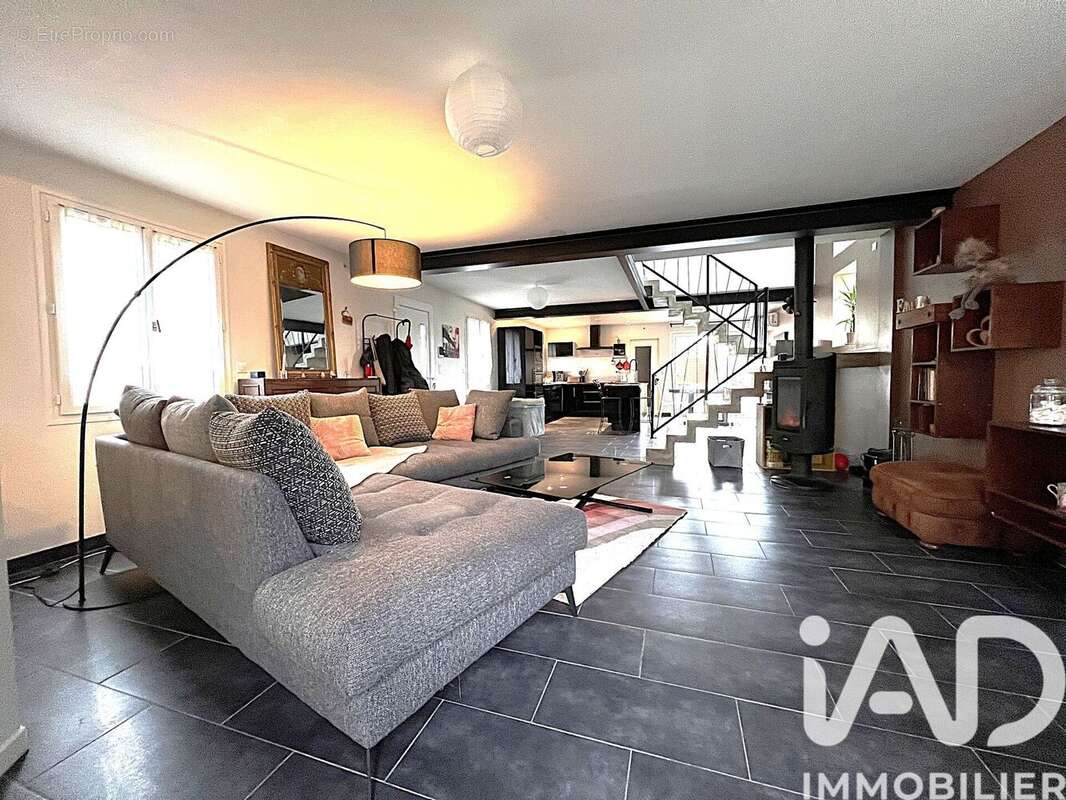 Photo 5 - Maison à MANTES-LA-VILLE