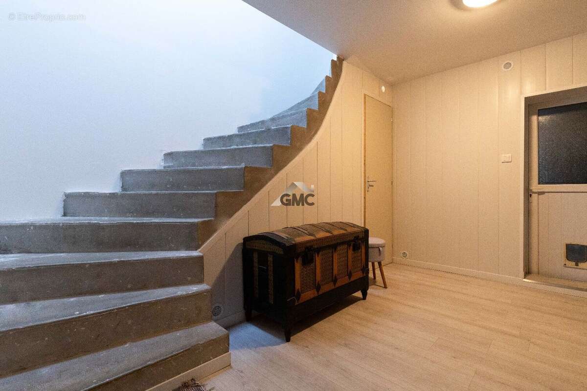 Photo 2 - Maison à PAULHAN