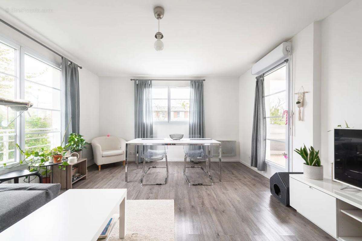 Appartement à MONTEVRAIN