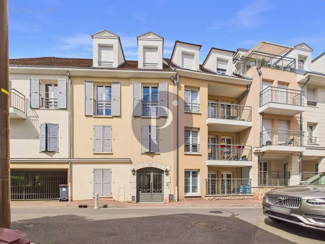 Appartement à CHATENAY-MALABRY
