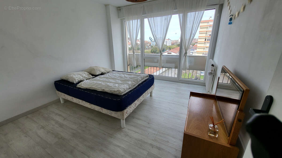 Appartement à CIBOURE