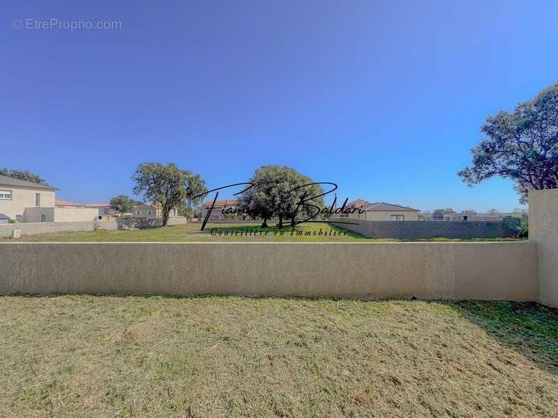 À vendre Maison T4 en duplex de 86m² neuve avec garage, Folelli, Penta di Casinca, Haute-Corse (20) - photo 18