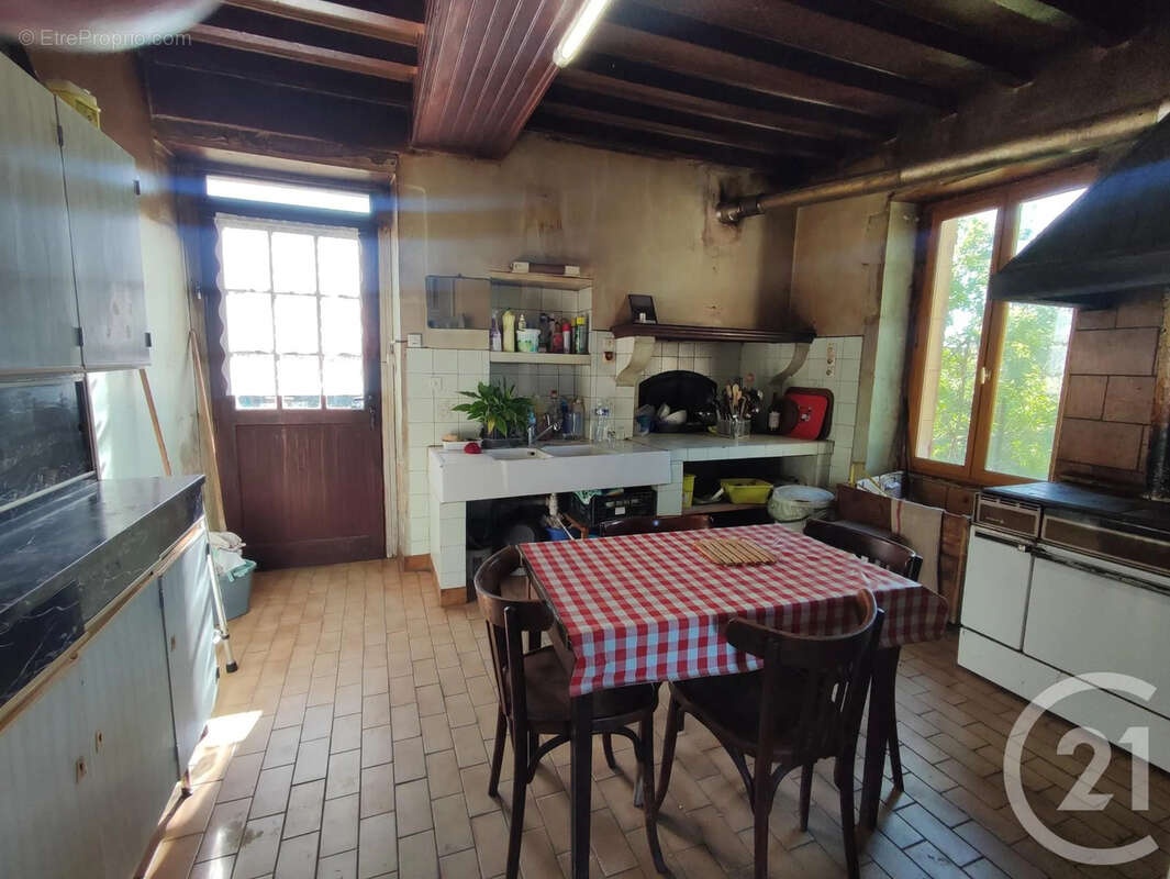 Maison à COSNE-COURS-SUR-LOIRE