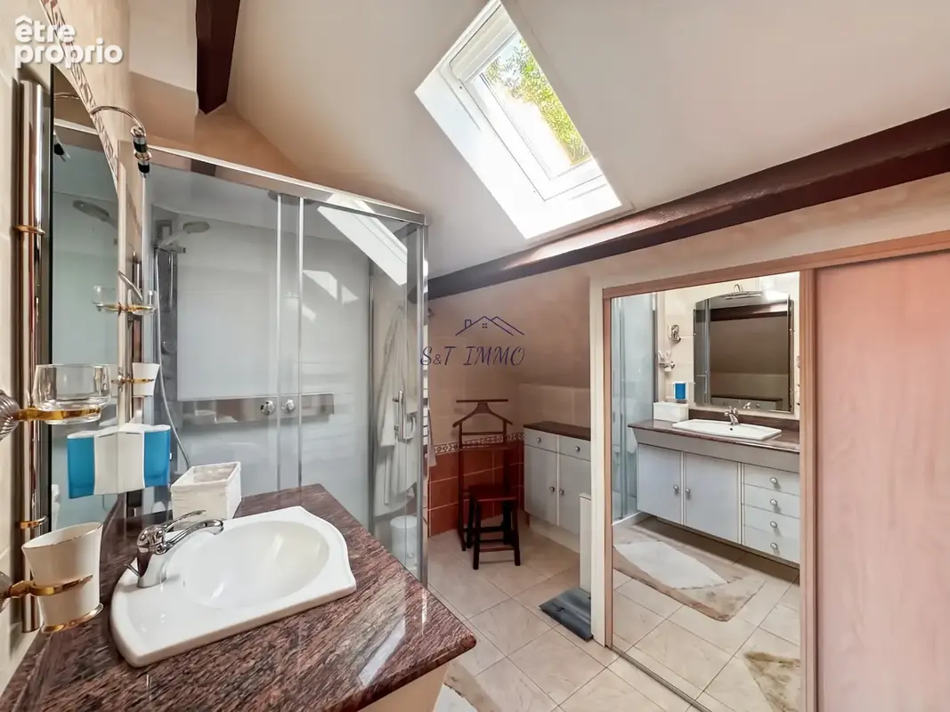 Maison de ville - 143 m2 - 6 pièces - photo 5