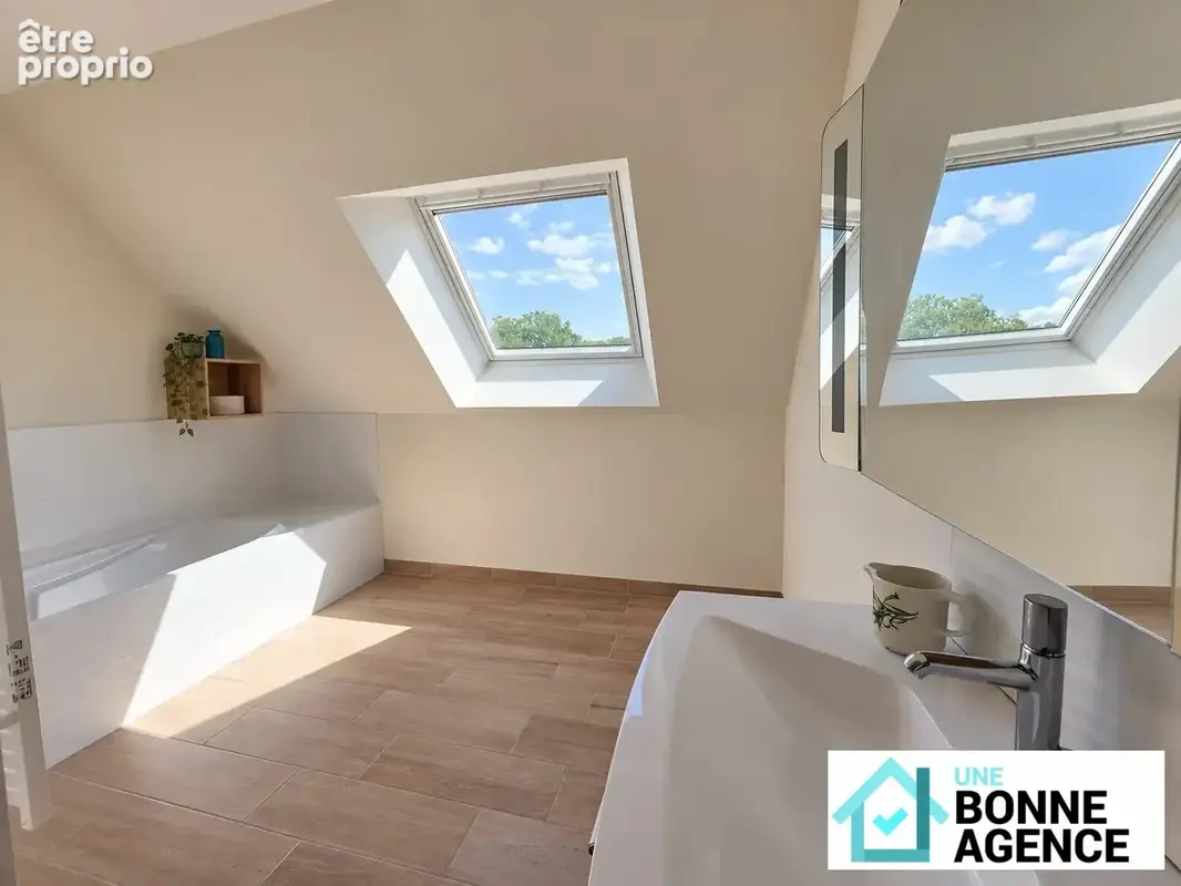 Maison 6 pièces 121 m² à vendre à Montlouis-Sur-Loire (37270) - photo 8