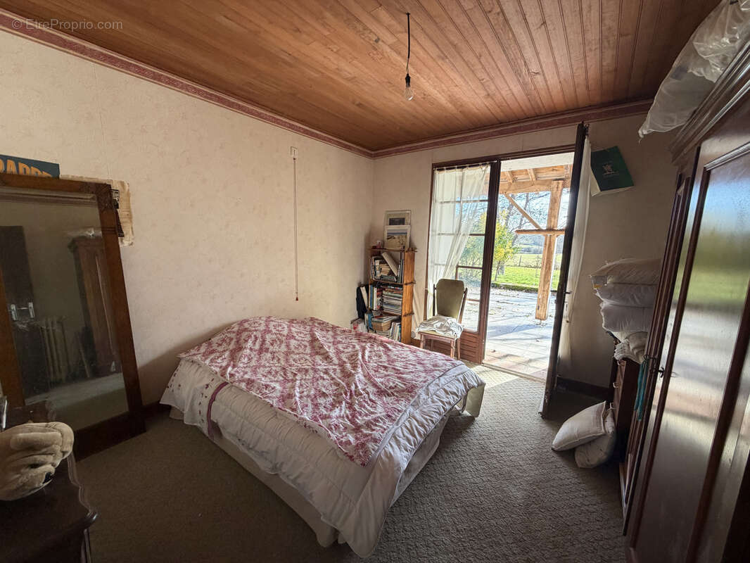 Maison avec grange et grand terrain - photo 6