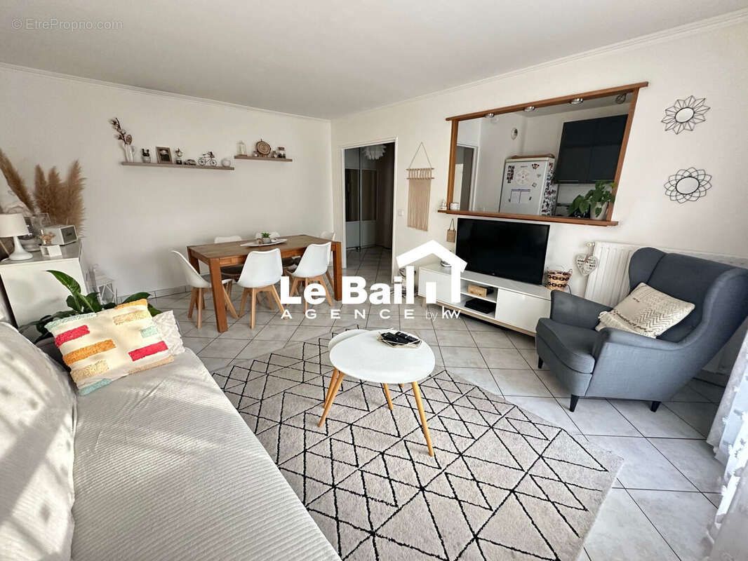 Appartement à ERAGNY