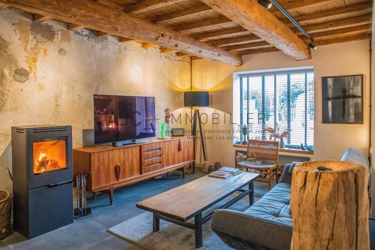 Maison à MAUSSANE-LES-ALPILLES