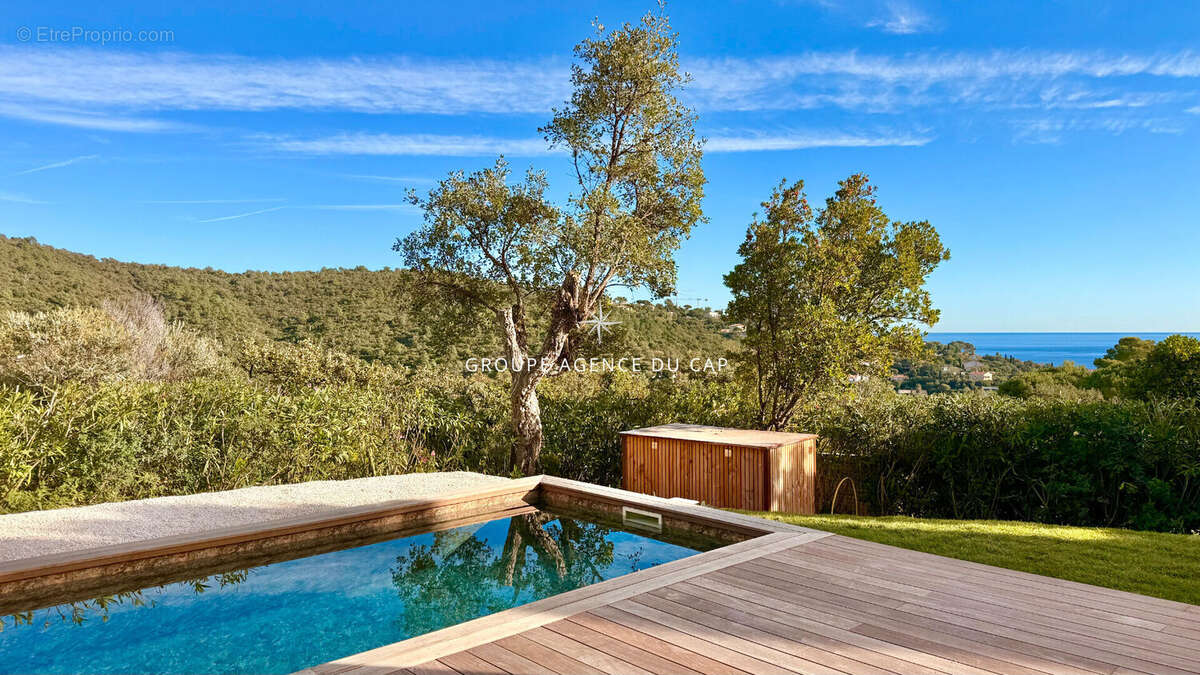 Maison à LES ISSAMBRES