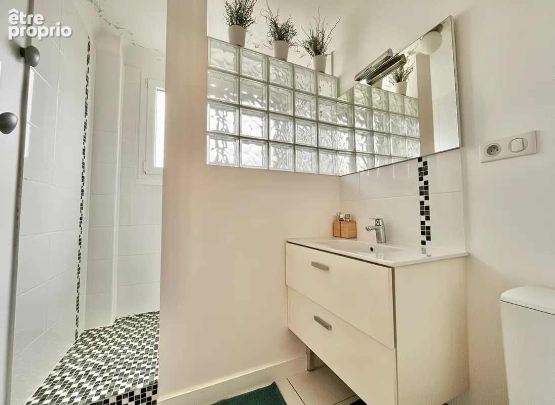 HAUTS PAVES  -  Appartement T3 en parfait état - photo 5