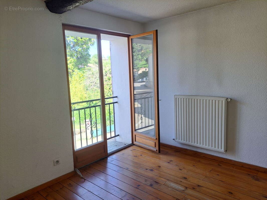 Maison à CAMPAGNE-SUR-AUDE