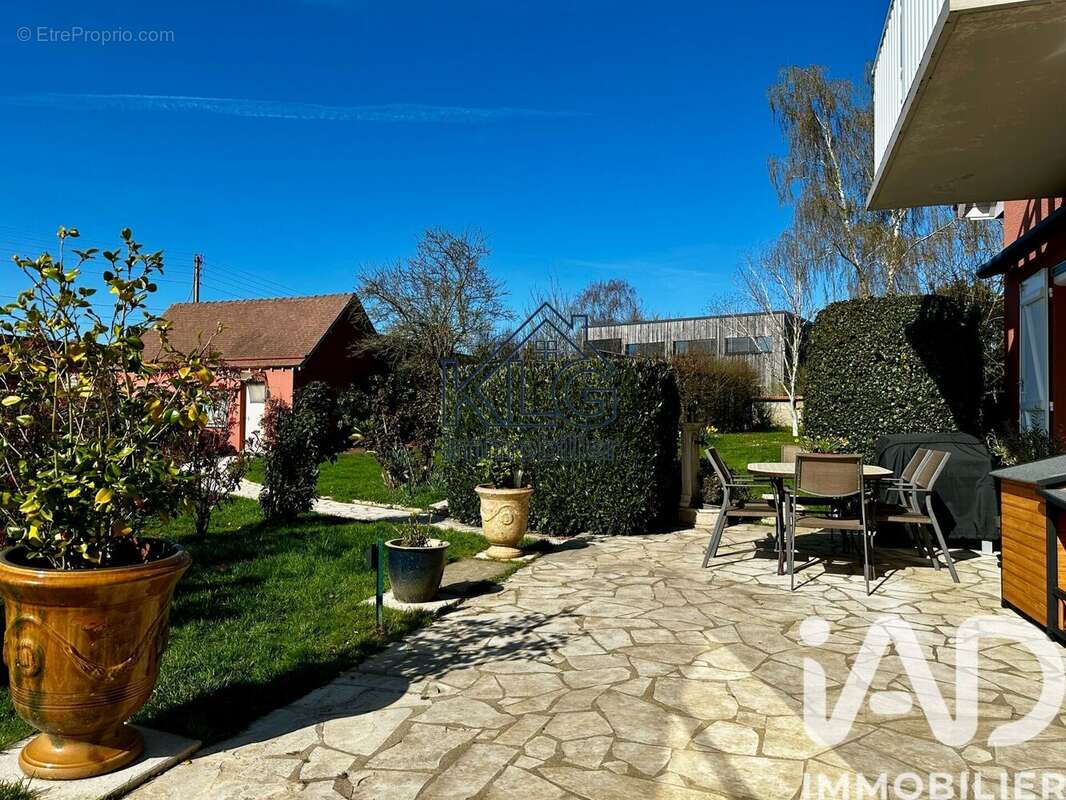 Photo 3 - Maison à JOUY