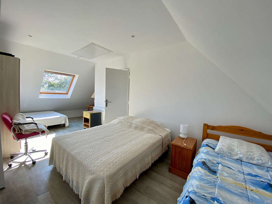 Maison à PLOUGUERNEAU